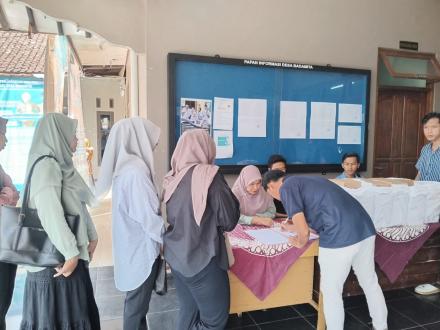 HINGGA PENUTUPAN, TERCATAT 62 ORANG MENDAFTAR CALON PERANGKAT DESA BADAMITA UNTUK 4 FORMASI JABATAN